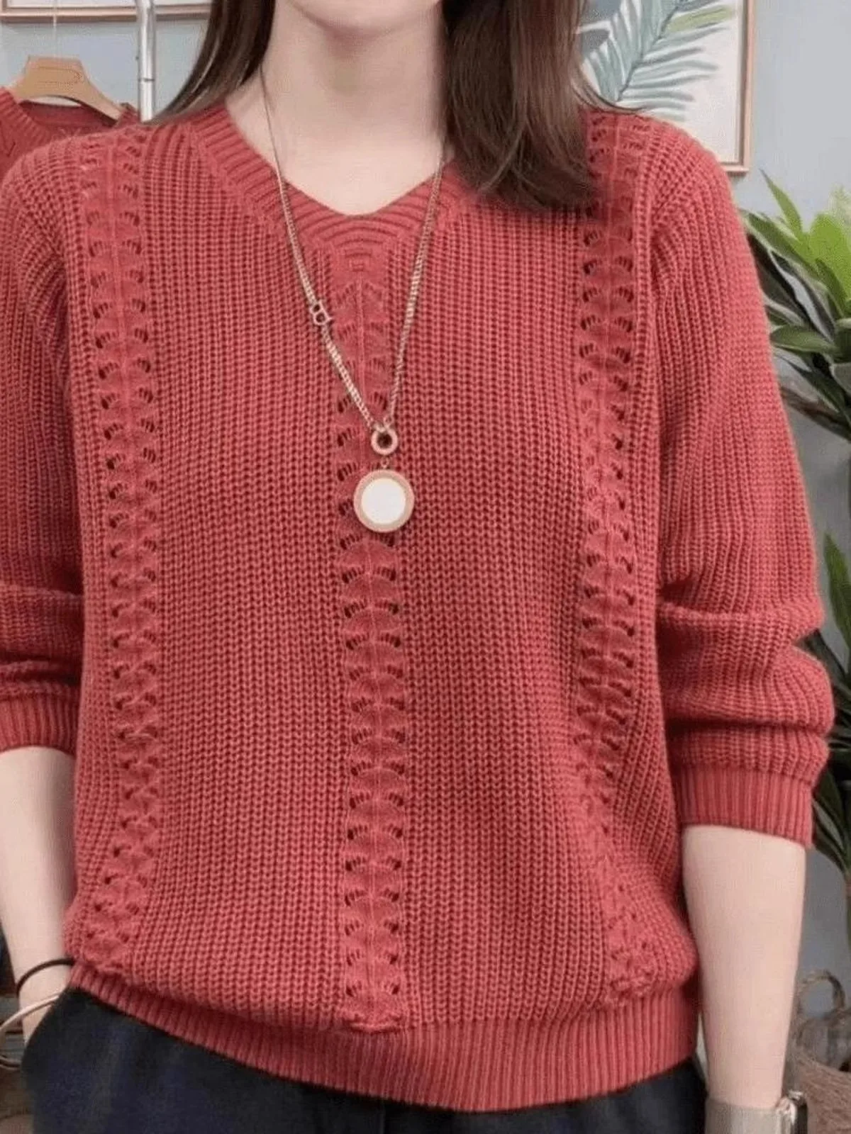 Slimming Knitted Top Hollow out Meat Covering Versatile Retro Style Spring New Arrival Women's Fashion Mommy Clothes
Slimming Knitted Top Hollow out Meat Covering Versatile Retro Style Spring New Arrival Women's Fashion Mommy Clothes