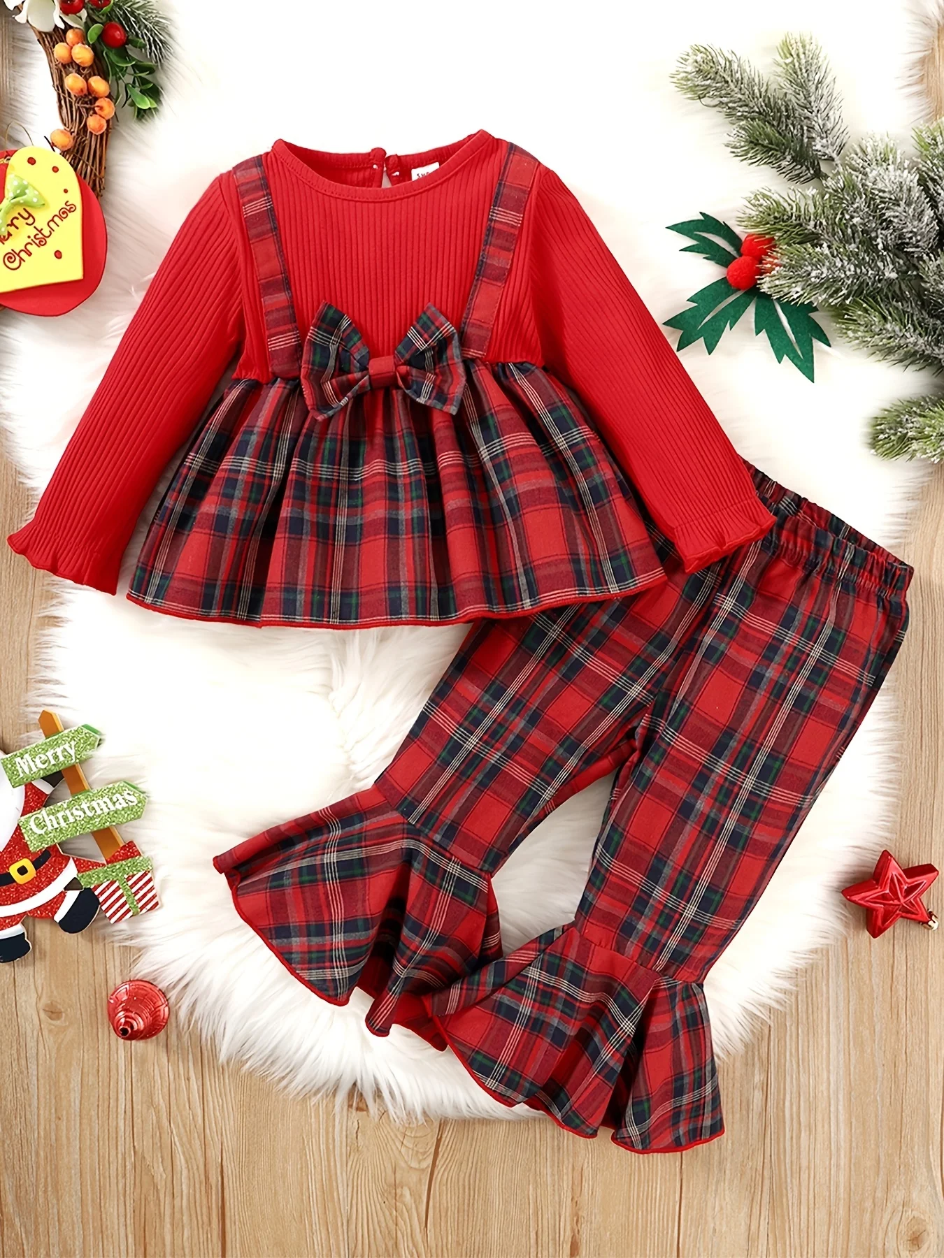 Girls' Holiday Plaid Two-Piece Set: Long-Sleeve Top with Patchwork Suspenders and Plaid Skirt, Ruffled Flared Long Pants Set
Girls' Holiday Plaid Two-Piece Set: Long-Sleeve Top with Patchwork Suspenders and Plaid Skirt, Ruffled Flared Long Pants Set