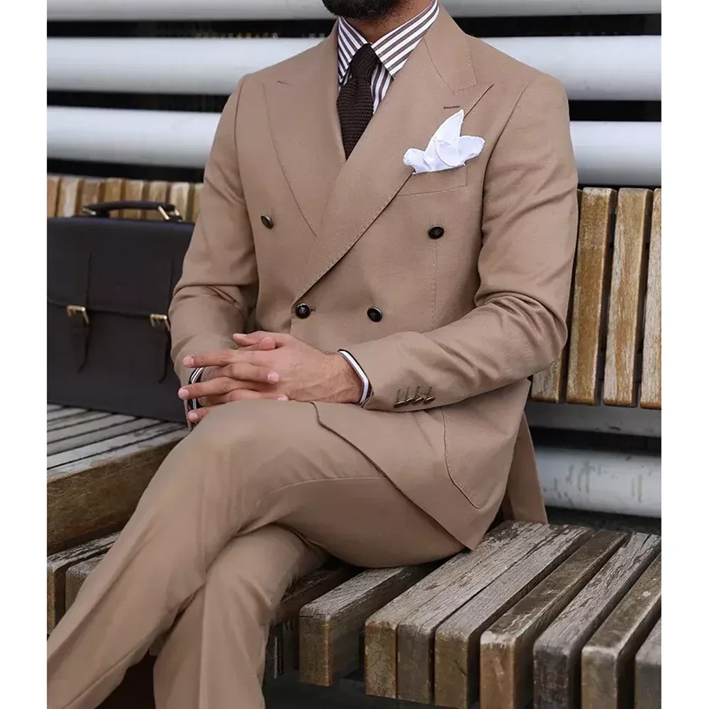 Chic Solid Men Suits Business Casual Office Clothing Fashion Peak Lapel Double Breasted Suits for Men 2 Piece (Blazer+Pants)
Chic Solid Men Suits Business Casual Office Clothing Fashion Peak Lapel Double Breasted Suits for Men 2 Piece (Blazer+Pants)