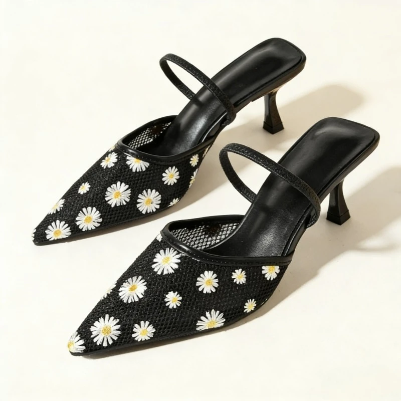 Mesh Daisy Elegant Women's Sandals Pointed Toe Slides Mules Fashion Slippers Pumps Women Breathable High Heels Summer 2026
Mesh Daisy Elegant Women's Sandals Pointed Toe Slides Mules Fashion Slippers Pumps Women Breathable High Heels Summer 2026