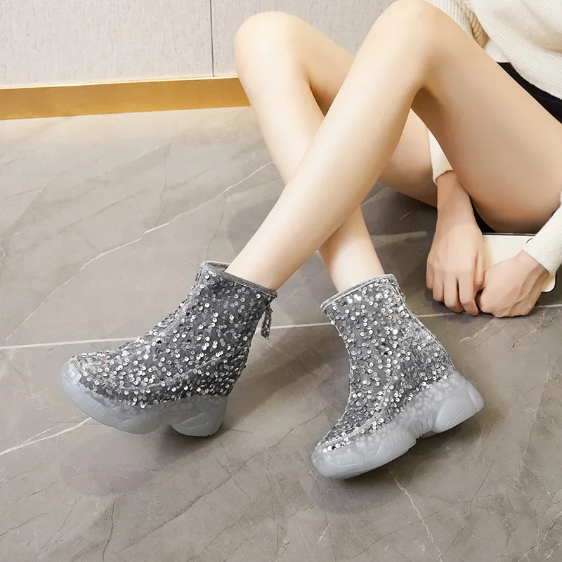Women Platform Boots Sequins Thick Soled Short Boots Autumn Winter New Velvet Versatile High Top Cotton Shoes Women's Fashion
Women Platform Boots Sequins Thick Soled Short Boots Autumn Winter New Velvet Versatile High Top Cotton Shoes Women's Fashion