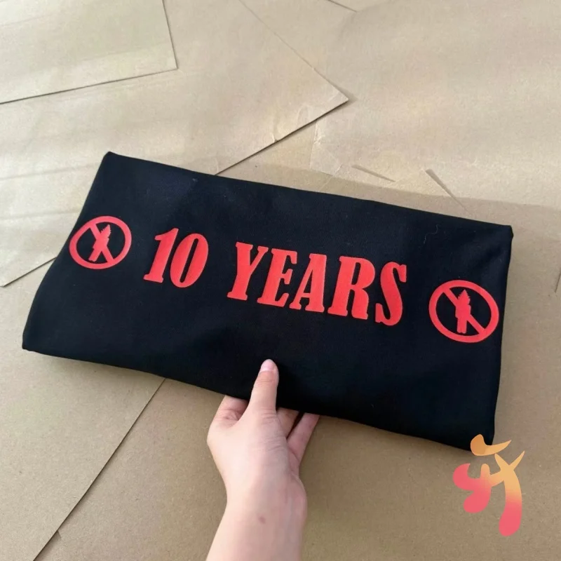 Y2K Мужчины Женщины Хип-Хоп Уличная Футболки Кактус Джек 10-летняя Ретро Футболка с Пентаграммой Повседневные Свободные Футболки С Короткими Рукавами
Y2K Мужчины Женщины Хип-Хоп Уличная Футболки Кактус Джек 10-летняя Ретро Футболка с Пентаграммой Повседневные Свободные Футболки С Короткими Рукавами