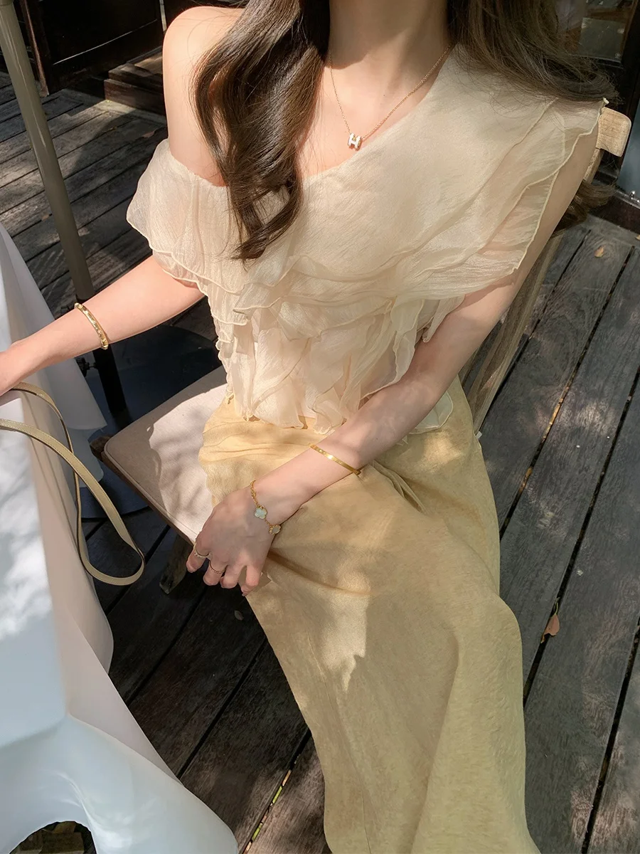 MUKOK Ele ort Sve Lace Top oulder Bared Hemline Aosphere Sensation Faionable Spring Summer Women's irt
MUKOK Ele ort Sve Lace Top oulder Bared Hemline Aosphere Sensation Faionable Spring Summer Women's irt