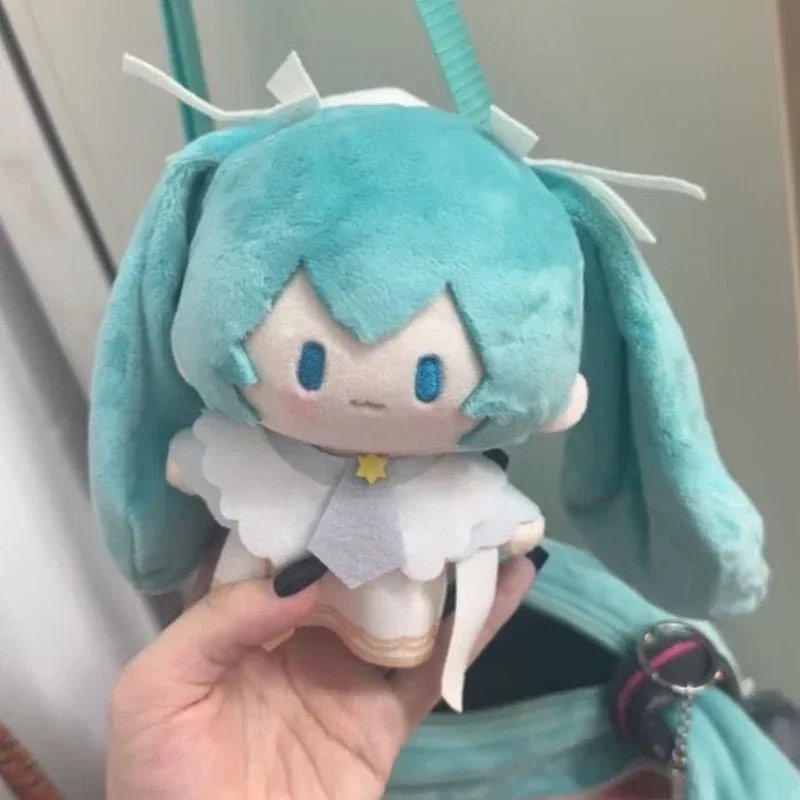 Hatsune Miku Night Of Star Prayer 15cm Plush Toy Pendant Scallion Throwing Baby Plush Doll Cute Cartoon Character Decoration
Hatsune Miku Night Of Star Prayer 15cm Plush Toy Pendant Scallion Throwing Baby Plush Doll Cute Cartoon Character Decoration