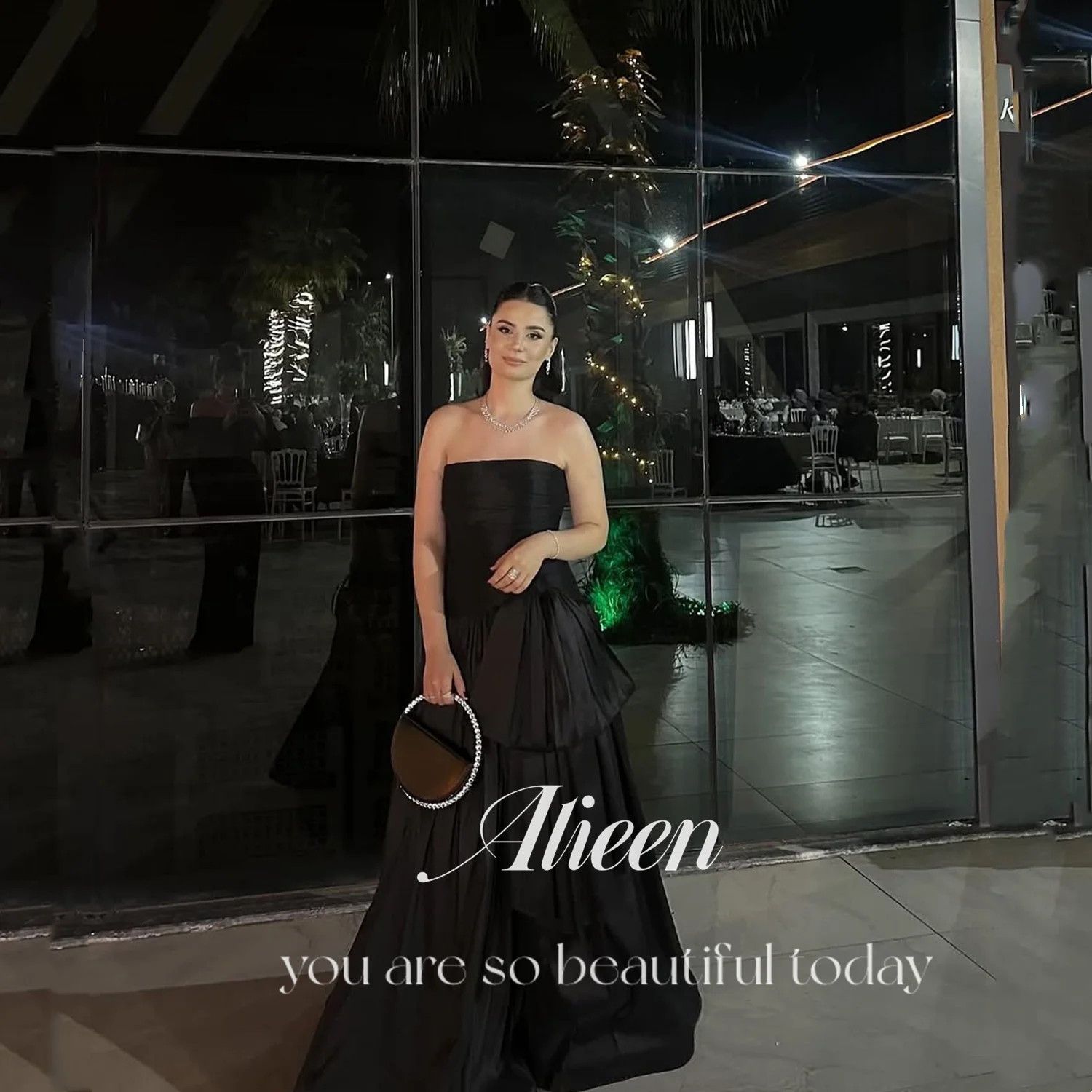Aileen Customized Women's Evening Dress فساتين سهرة Womens Dresses for Special Occasions Платье Вечернее Robes De Soirée Black
Aileen Customized Women's Evening Dress فساتين سهرة Womens Dresses for Special Occasions Платье Вечернее Robes De Soirée Black