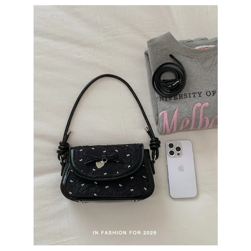 Vintage Classic Minimalist Diaper Bag For Women Designer Leather Large Capacity Tote Luxury Elegant Fashionable Stylish Commuter
Vintage Classic Minimalist Diaper Bag For Women Designer Leather Large Capacity Tote Luxury Elegant Fashionable Stylish Commuter