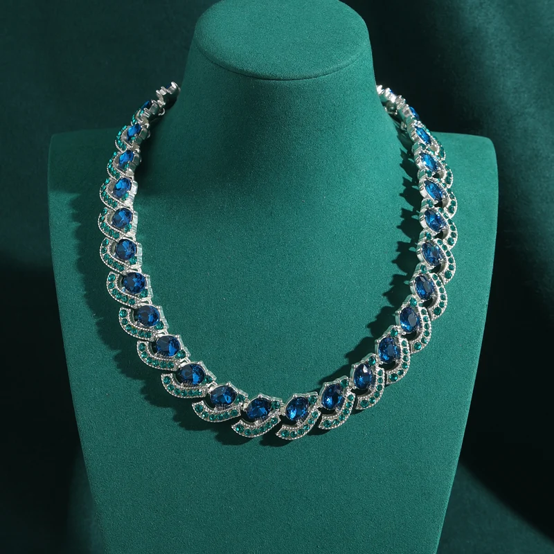 Vintage Blue Crystal Rhinestones Studded Feather Choker Necklace Silver Color for Women Accessories Antique Jewelry New Arrival
Vintage Blue Crystal Rhinestones Studded Feather Choker Necklace Silver Color for Women Accessories Antique Jewelry New Arrival