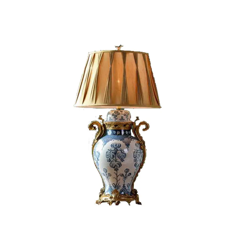 #European and American high-end luxury living room bedroom ceramic table lamp accessories, home decoration table lamp ornaments
#European and American high-end luxury living room bedroom ceramic table lamp accessories, home decoration table lamp ornaments