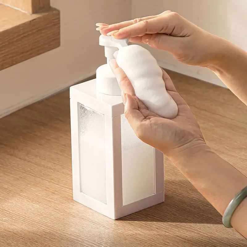 Очищающее средство для лица, пенящееся устройство, бутылка для шампуня, домашнее дезинфицирующее средство для рук, пенящееся устройство, пресс-бутылка для пены, лосьон, порционная бутылка 
Очищающее средство для лица, пенящееся устройство, бутылка для шампуня, домашнее дезинфицирующее средство для рук, пенящееся устройство, пресс-бутылка для пены, лосьон, порционная бутылка