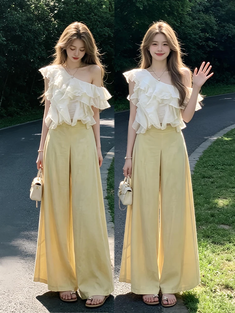 Pure Desire Lace Trimmed Wide Leg Pants Set Summer New Arrival Elegant Commute Style High Waist Loose Fit Casual Short Sleeve
Pure Desire Lace Trimmed Wide Leg Pants Set Summer New Arrival Elegant Commute Style High Waist Loose Fit Casual Short Sleeve