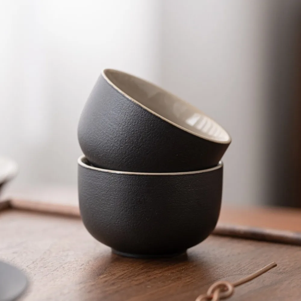 6PCS Household Retro Tea Cup Black Handmade Tea Bowl Heat-resistant Chinese Single Cup Tea Ceremony
6PCS Household Retro Tea Cup Black Handmade Tea Bowl Heat-resistant Chinese Single Cup Tea Ceremony