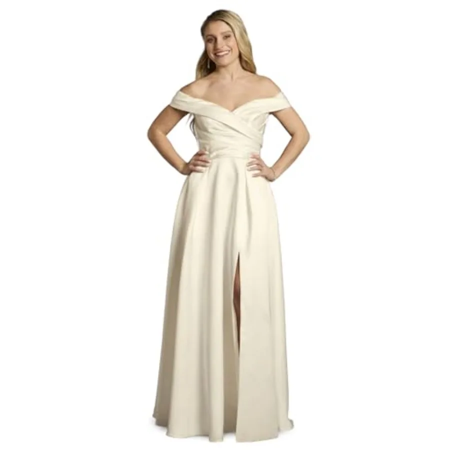 David's Bridal The Edit Off Shoulder Satin Ball Gown Wedding Dress in Ivory
David's Bridal The Edit Off Shoulder Satin Ball Gown Wedding Dress in Ivory