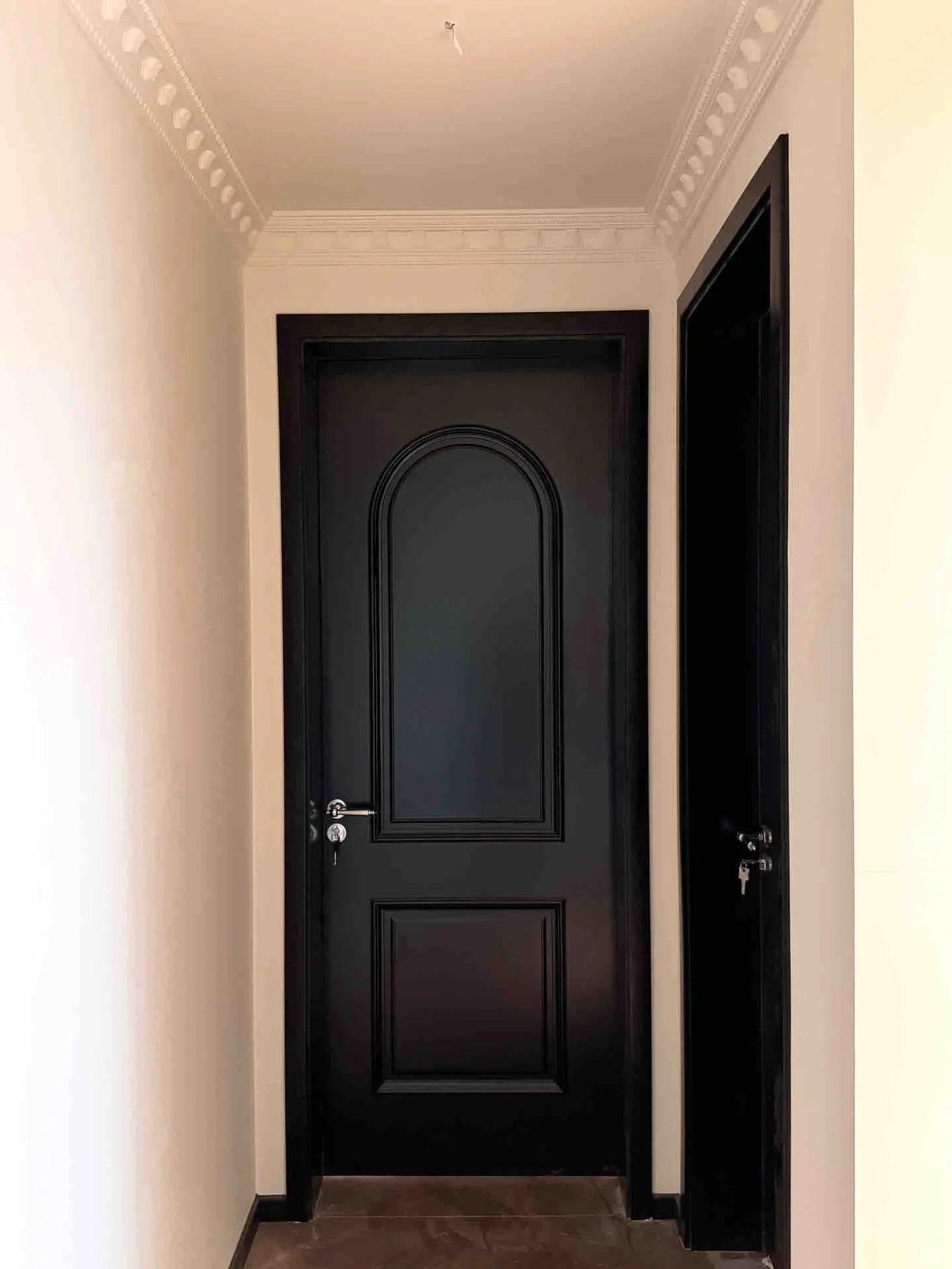 Modern Design Entry Doors for Hotel Bedroom Walnut Wood Doors with MDF Engineer Paint-Free Finished Interior Door for Villas
Modern Design Entry Doors for Hotel Bedroom Walnut Wood Doors with MDF Engineer Paint-Free Finished Interior Door for Villas