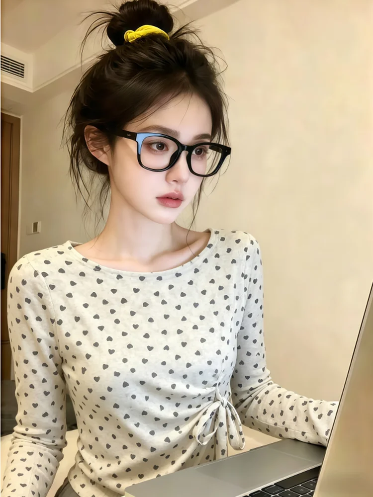 Summer New Gentle Thin Long Sleeve T-Shirt Women's Self-Preservation Patterned Dot Tie-Back Mesh Sunshade Cover up Korean Style
Summer New Gentle Thin Long Sleeve T-Shirt Women's Self-Preservation Patterned Dot Tie-Back Mesh Sunshade Cover up Korean Style