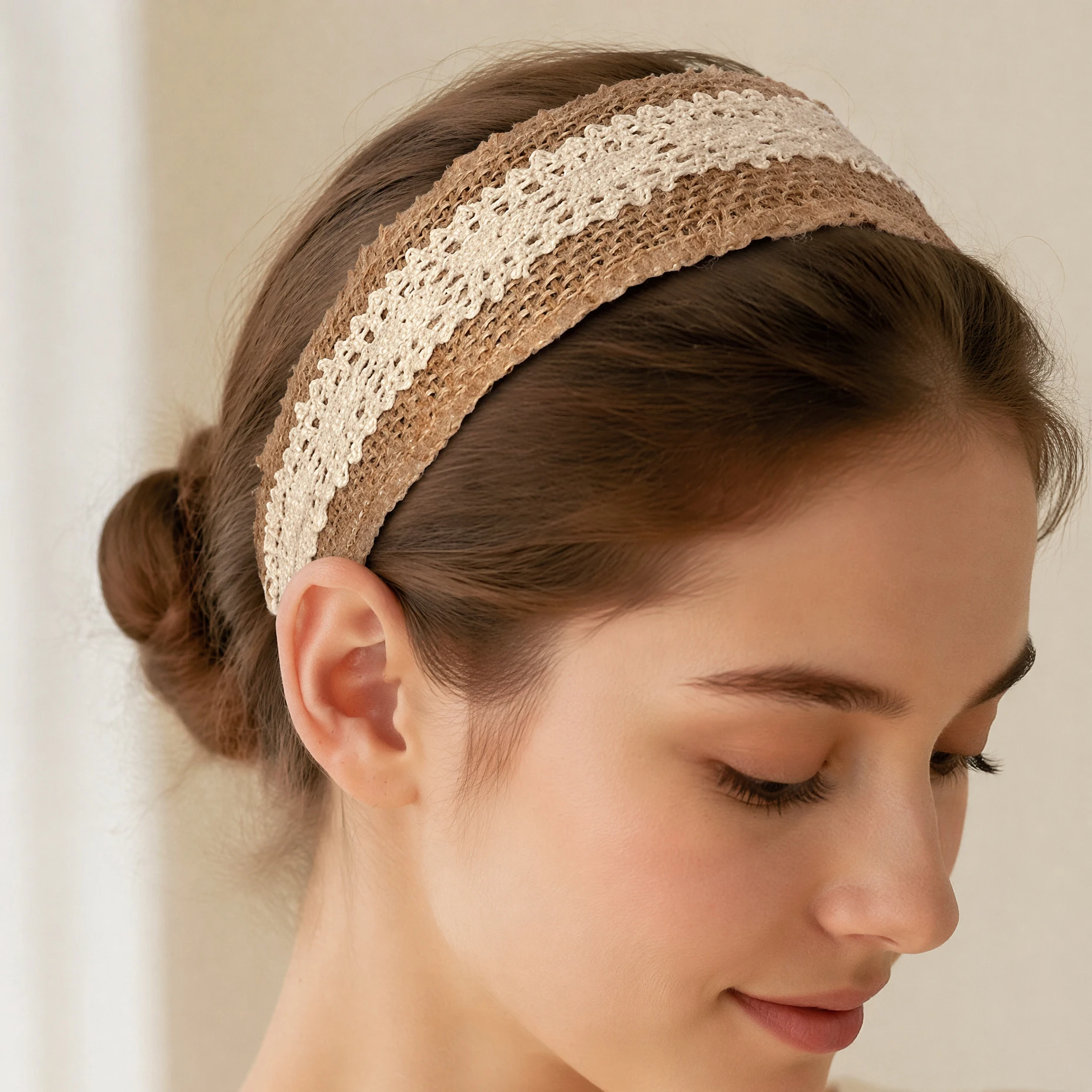 Gentle Lace Grass Woven Headband for Women Vacation Style Wide Brimmed Headband with Sense of Luxury and Fashion Hair Accessory
Gentle Lace Grass Woven Headband for Women Vacation Style Wide Brimmed Headband with Sense of Luxury and Fashion Hair Accessory