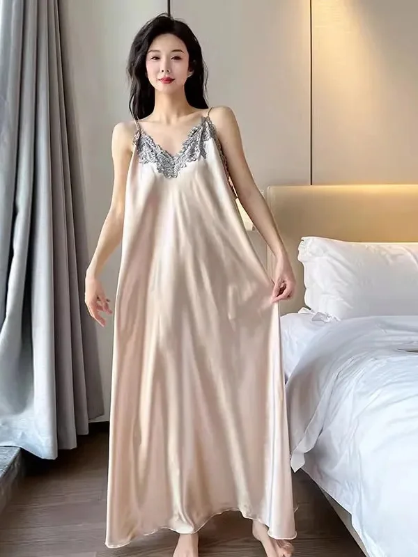 Over-Knee Women's Sleepwear Ice Silk Lace Trim V-Neck Strap Long Gown Summer Thin Fabric Breathable Sexy Home Clothes plus Size
Over-Knee Women's Sleepwear Ice Silk Lace Trim V-Neck Strap Long Gown Summer Thin Fabric Breathable Sexy Home Clothes plus Size