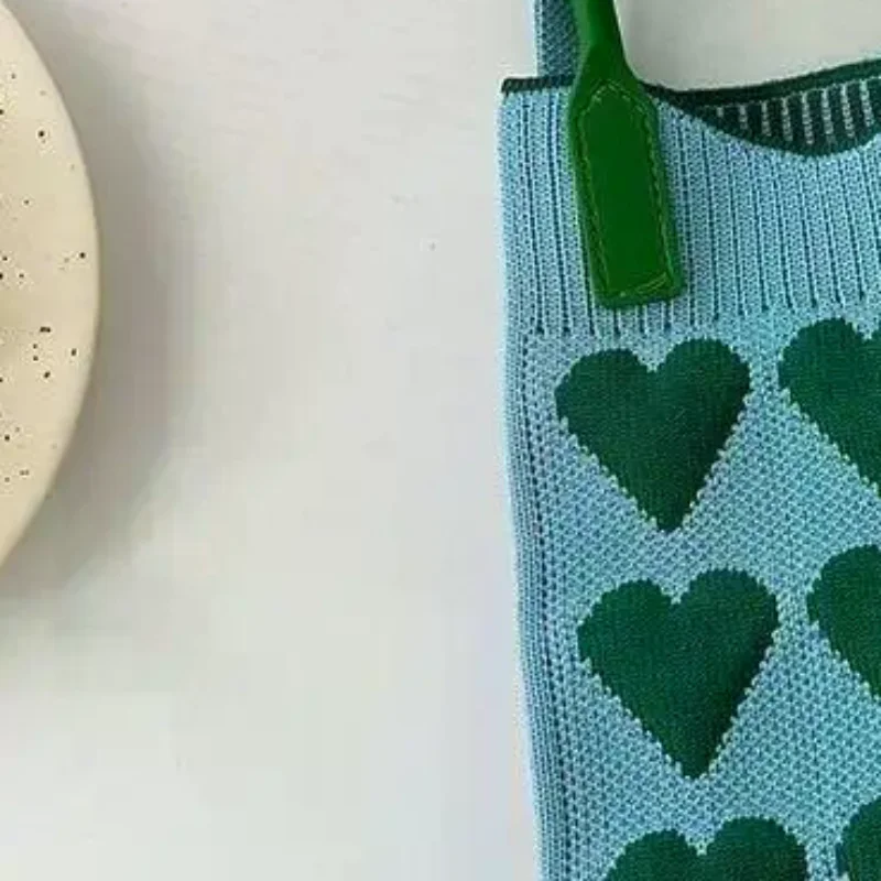 1Pcs Small Sling Shoulder Bag Cute Knitted Crossbody Bag For Women Phone Bag Ins Style Tote Handbag
1Pcs Small Sling Shoulder Bag Cute Knitted Crossbody Bag For Women Phone Bag Ins Style Tote Handbag