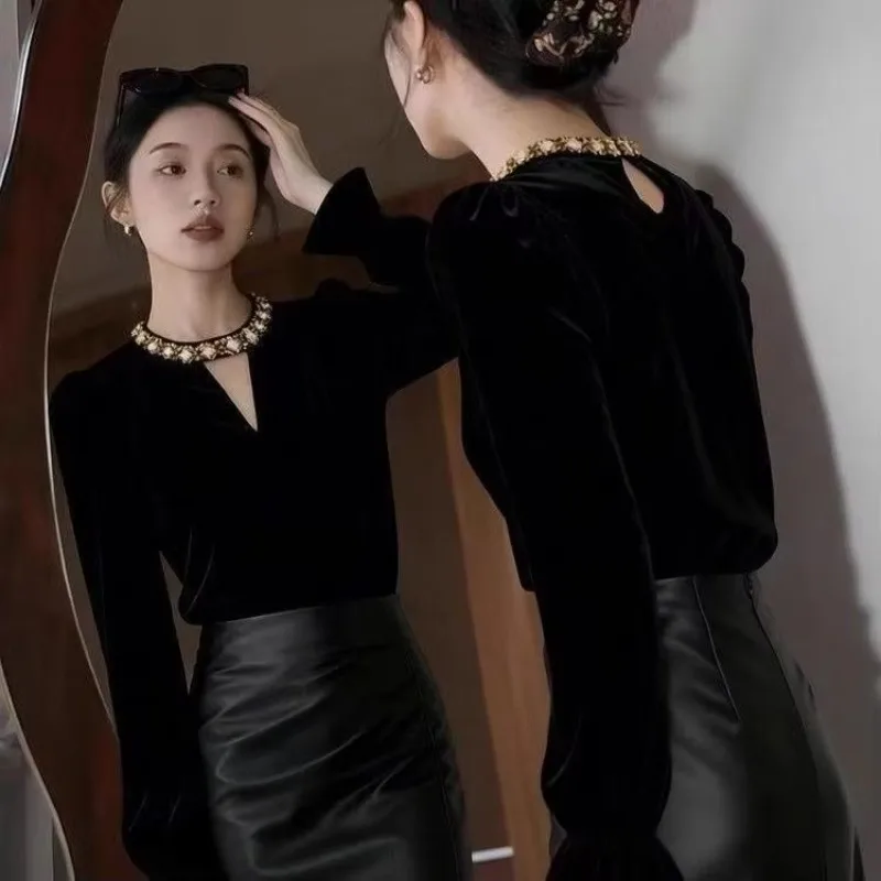 Women Clothing New Hollow Out Temperament Solid Shirt Tops Long Sleeve Solid Loose Elegant Blouse Fashion Vintage Spring Autumn
Women Clothing New Hollow Out Temperament Solid Shirt Tops Long Sleeve Solid Loose Elegant Blouse Fashion Vintage Spring Autumn