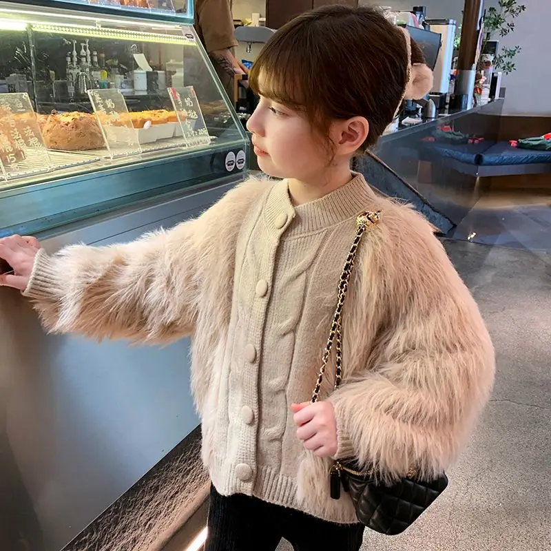 Baby Girls Sweet Cardigan Spring Autumn Warm Artificial fur Long Sleeve Tops Clothing Knitting Sweater Kids Coat Thick Jacket
Baby Girls Sweet Cardigan Spring Autumn Warm Artificial fur Long Sleeve Tops Clothing Knitting Sweater Kids Coat Thick Jacket