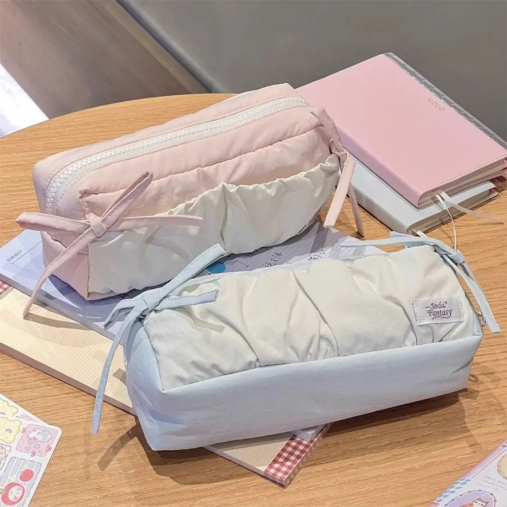 Large Capacity Candy Colored Pencil Bag Dopamine Bowknot Stationery Storage Bag Portable Fashion Pencil Case School Supplies
Large Capacity Candy Colored Pencil Bag Dopamine Bowknot Stationery Storage Bag Portable Fashion Pencil Case School Supplies