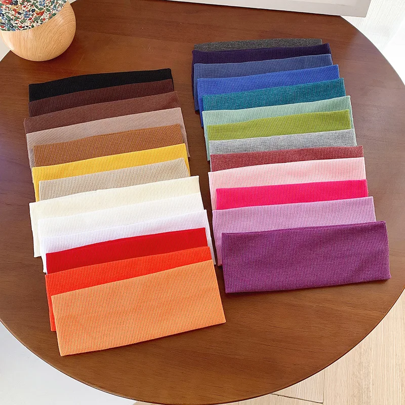 Новинка 2026: Модная разноцветная спортивная повязка на голову для йоги, вязаная, широкая, в цветах макарон, для фитнеса, бега, макияжа, аксессуар для волос для женщин
Новинка 2026: Модная разноцветная спортивная повязка на голову для йоги, вязаная, широкая, в цветах макарон, для фитнеса, бега, макияжа, аксессуар для волос для женщин