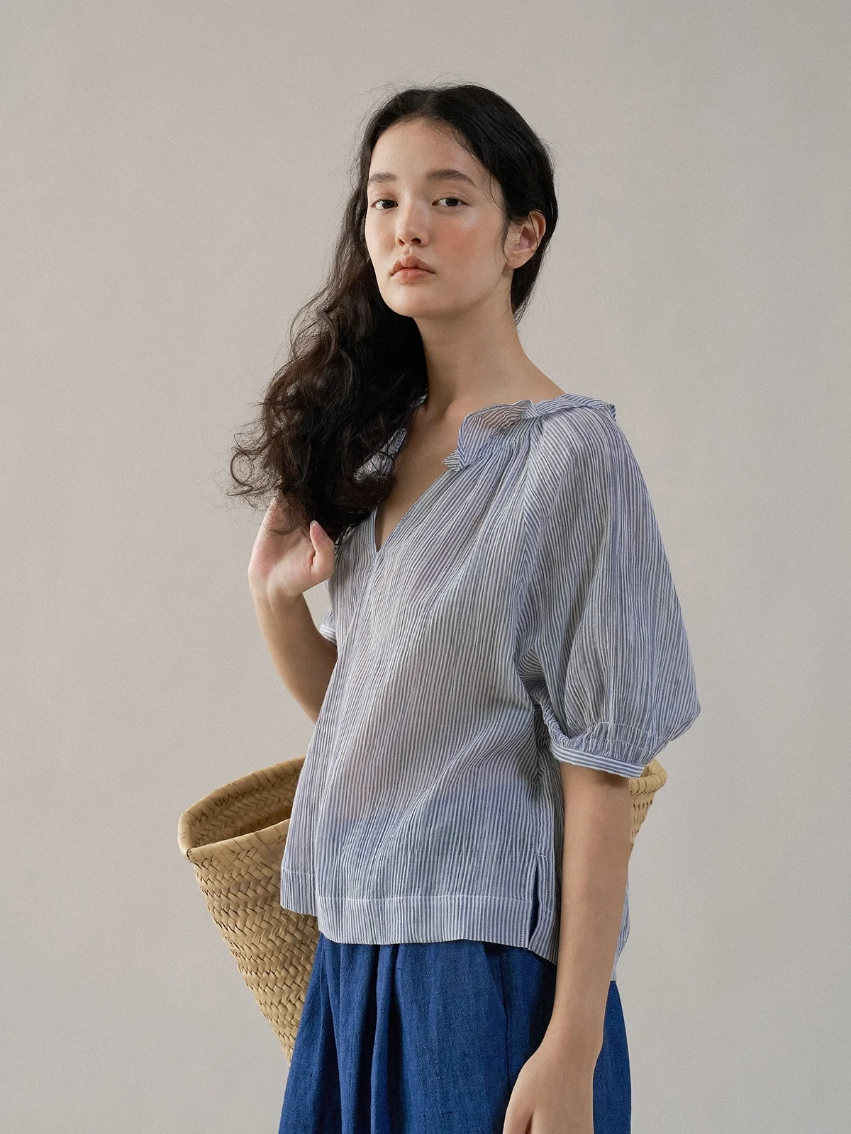 New Summer 2024 Floral And Night Two-Colored Lace Collar Short Sleeve Shirt Women's French Style Straight Cut Cotton 100% Shirt
New Summer 2024 Floral And Night Two-Colored Lace Collar Short Sleeve Shirt Women's French Style Straight Cut Cotton 100% Shirt