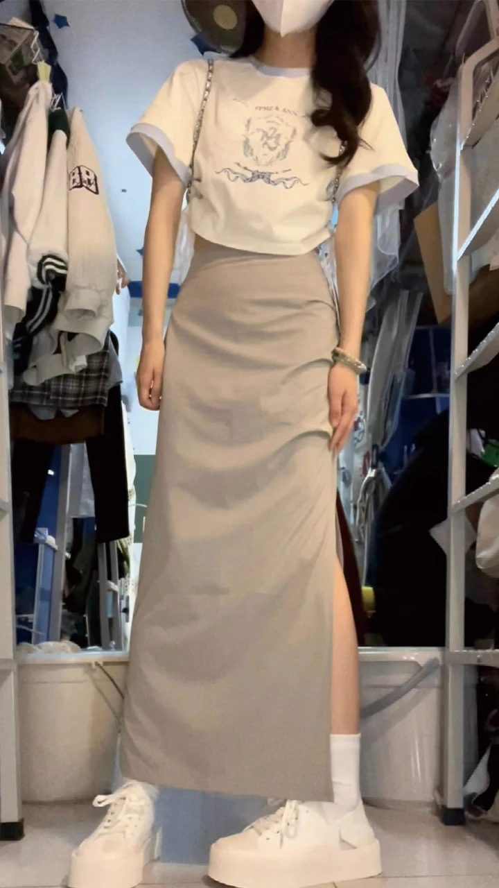 High Waist Side Slit Slimming Design Summer Thin Half Skirt Women's Fashionable Workwear Skirt A-Line Midi Skirt
High Waist Side Slit Slimming Design Summer Thin Half Skirt Women's Fashionable Workwear Skirt A-Line Midi Skirt