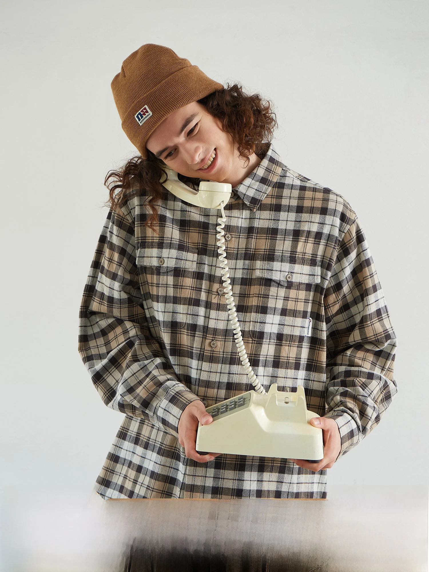 Nome Outdoor Vintage Long Sve Double ket Loose Plaid irt Jaet Men Women Breathable Cotton Fall Season Casual Wear
Nome Outdoor Vintage Long Sve Double ket Loose Plaid irt Jaet Men Women Breathable Cotton Fall Season Casual Wear