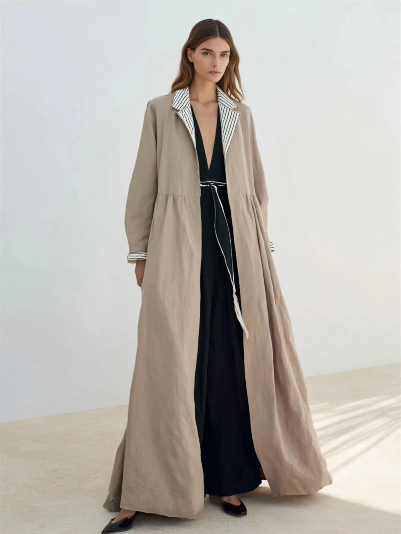 Women's Elegant Long Sleeve Trench Coat Autumn Daily Contrast Color Lapel Maxi Office Lady Style
Women's Elegant Long Sleeve Trench Coat Autumn Daily Contrast Color Lapel Maxi Office Lady Style