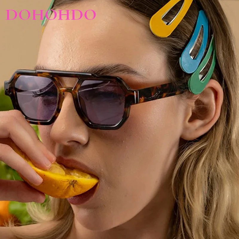 Classic Luxury Frame Twin Bridge Square Sunglasses Men Women New Trend Fashion Brand Designer Outdoor Driving Sunglasses UV400
Classic Luxury Frame Twin Bridge Square Sunglasses Men Women New Trend Fashion Brand Designer Outdoor Driving Sunglasses UV400