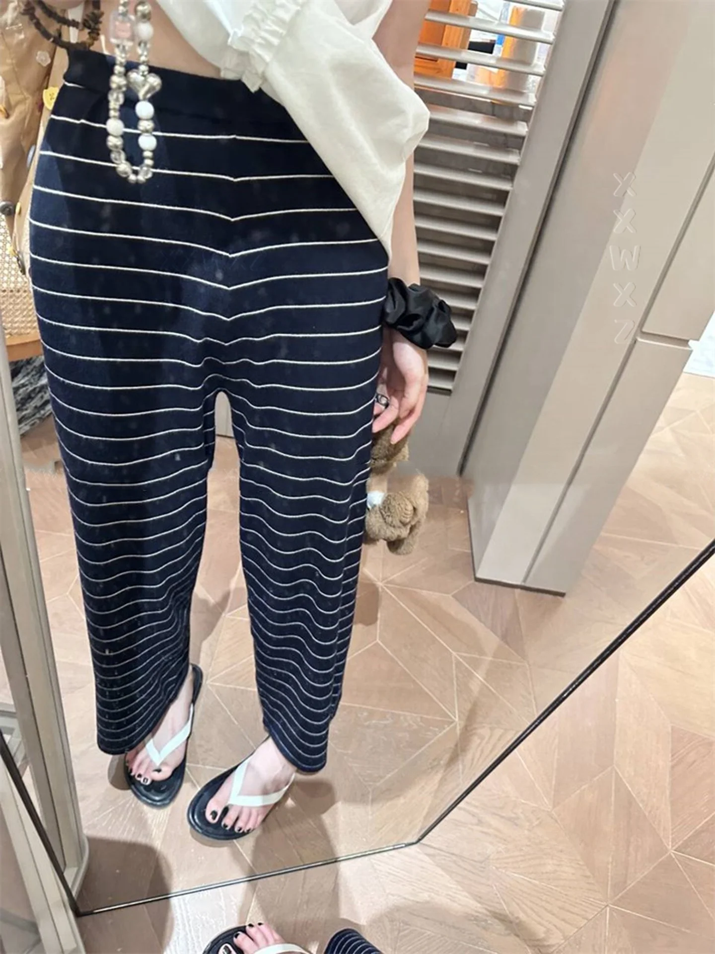 Summer New plus Size Women's T-Shirt Striped Pants Two-Piece Set Casual Comfortable High Waist Straight Leg Korean Style
Summer New plus Size Women's T-Shirt Striped Pants Two-Piece Set Casual Comfortable High Waist Straight Leg Korean Style