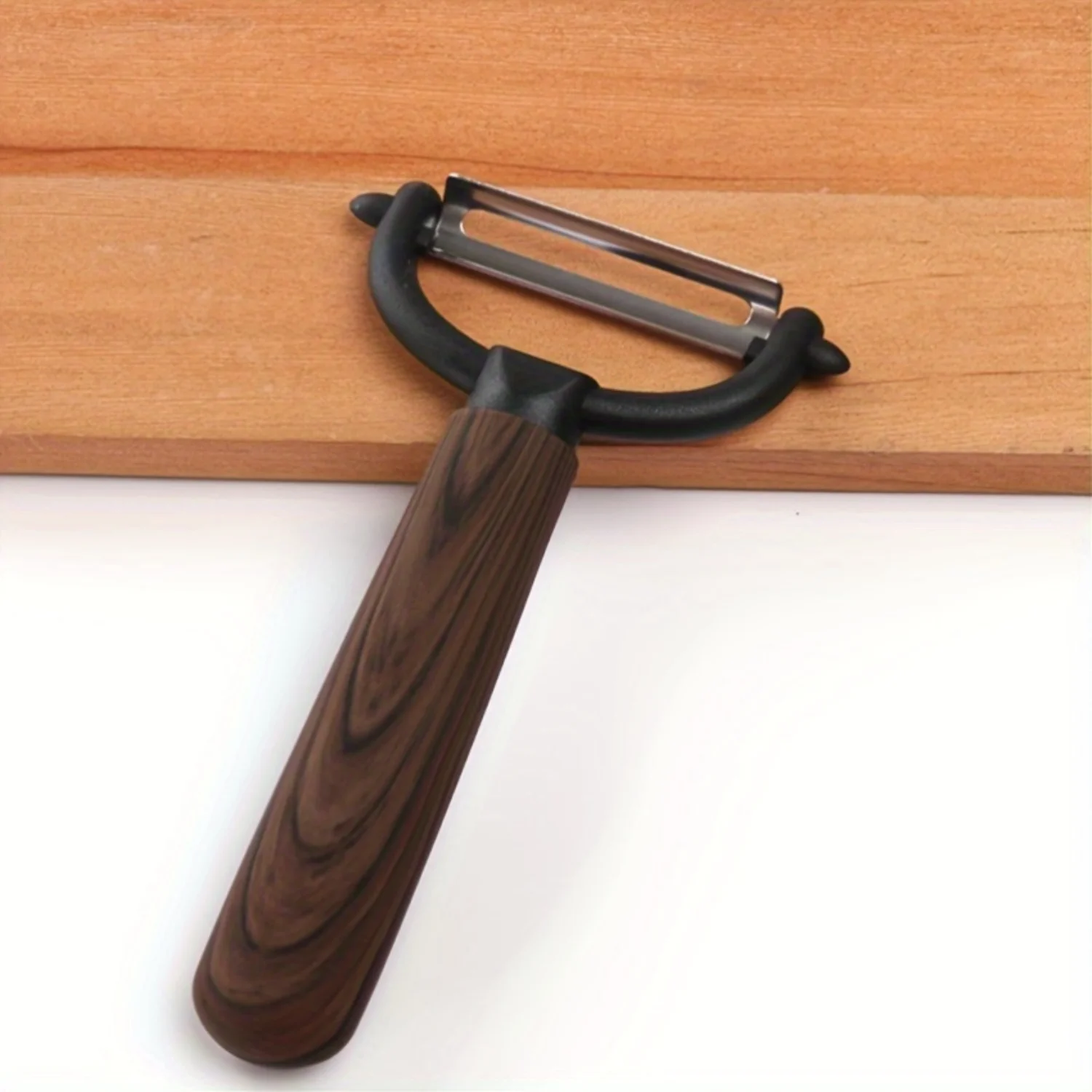 Картофелечистка из нержавеющей стали, 1 шт. - прочный металлический инструмент для очистки фруктов и овощей с удобной ручкой, необходимая кухня Ga
Картофелечистка из нержавеющей стали, 1 шт. - прочный металлический инструмент для очистки фруктов и овощей с удобной ручкой, необходимая кухня Ga