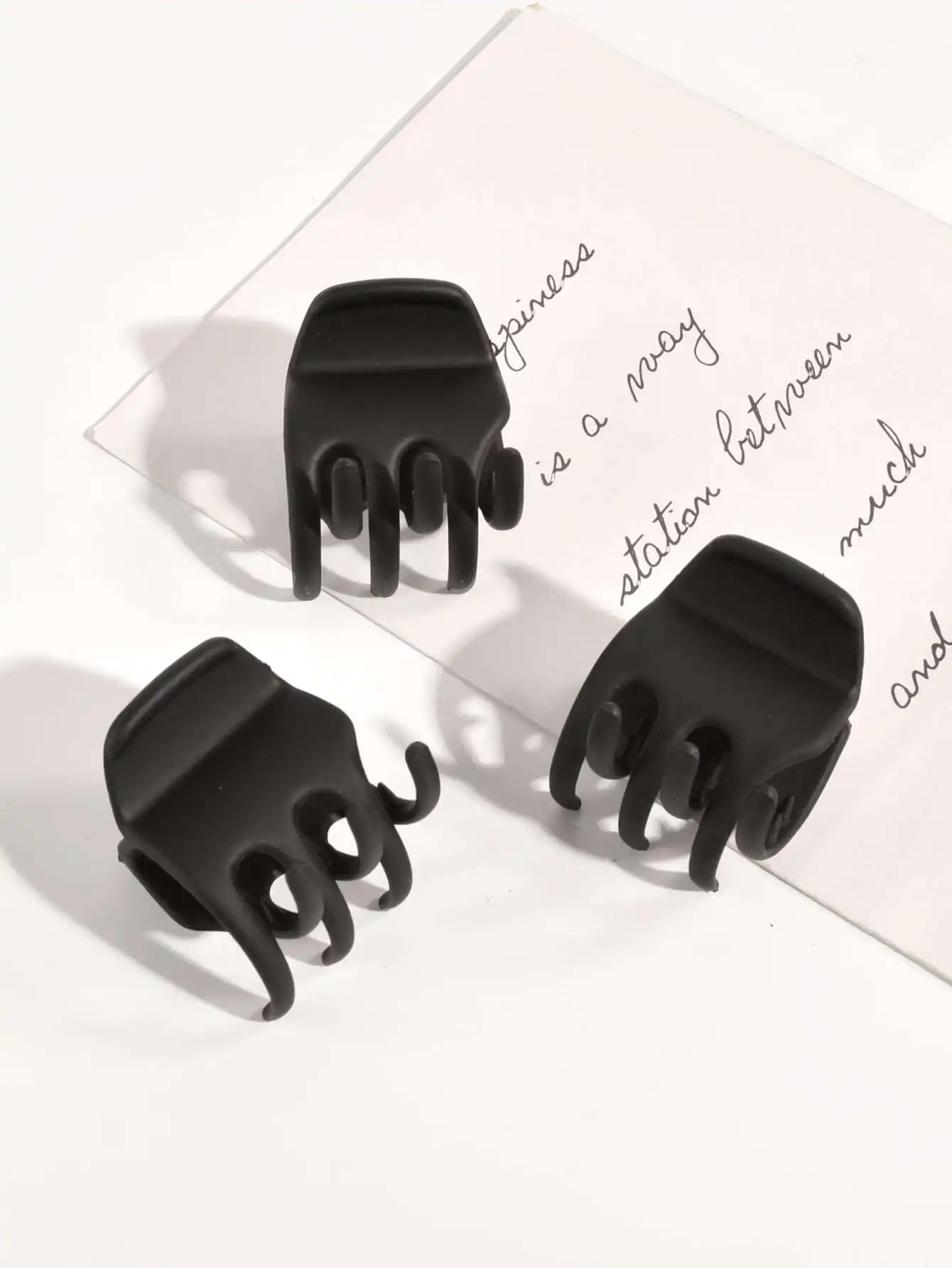 DAZY Minimalist Hair Claw For Daily Use For Girls Hairstyles Casual Claw Clips Hair Clips Hair Jaw Clip Hair Clamps Hair Clutch
DAZY Minimalist Hair Claw For Daily Use For Girls Hairstyles Casual Claw Clips Hair Clips Hair Jaw Clip Hair Clamps Hair Clutch