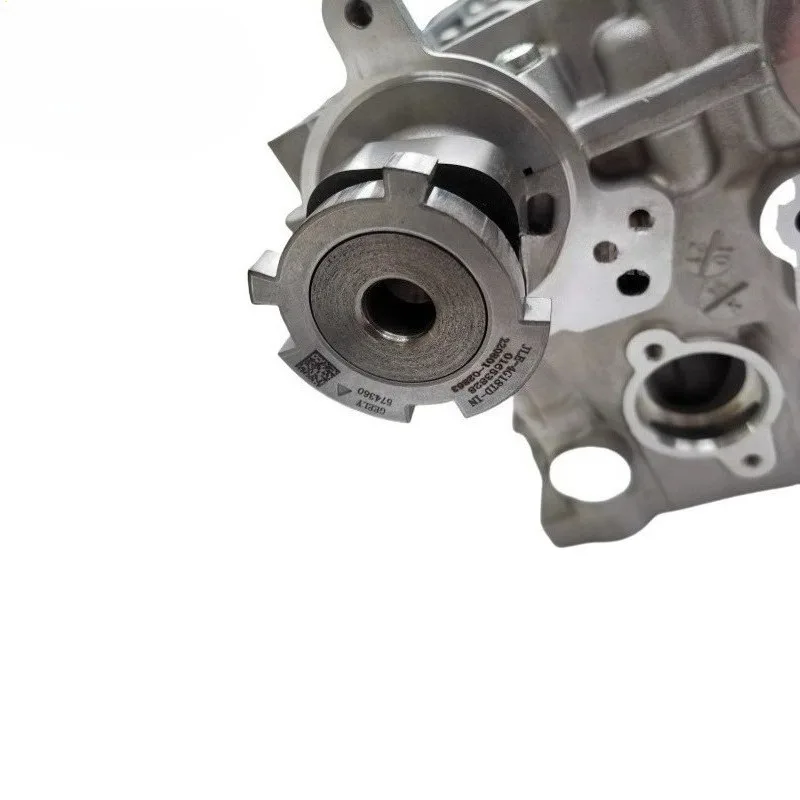 Applicable to Geely Borui Boyue 1.8T engine cylinder head assembly valve head engine parts original factory
Applicable to Geely Borui Boyue 1.8T engine cylinder head assembly valve head engine parts original factory
