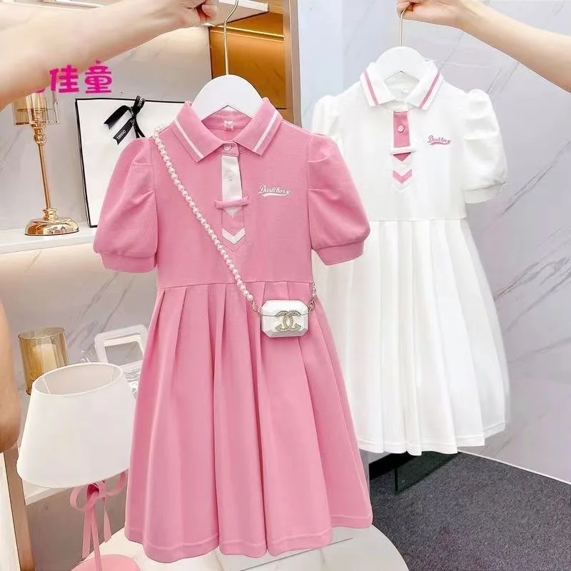 Girls' dress 2024 summer new Korean version of baby girls college style striped pleated skirt children's summer dress
Girls' dress 2024 summer new Korean version of baby girls college style striped pleated skirt children's summer dress