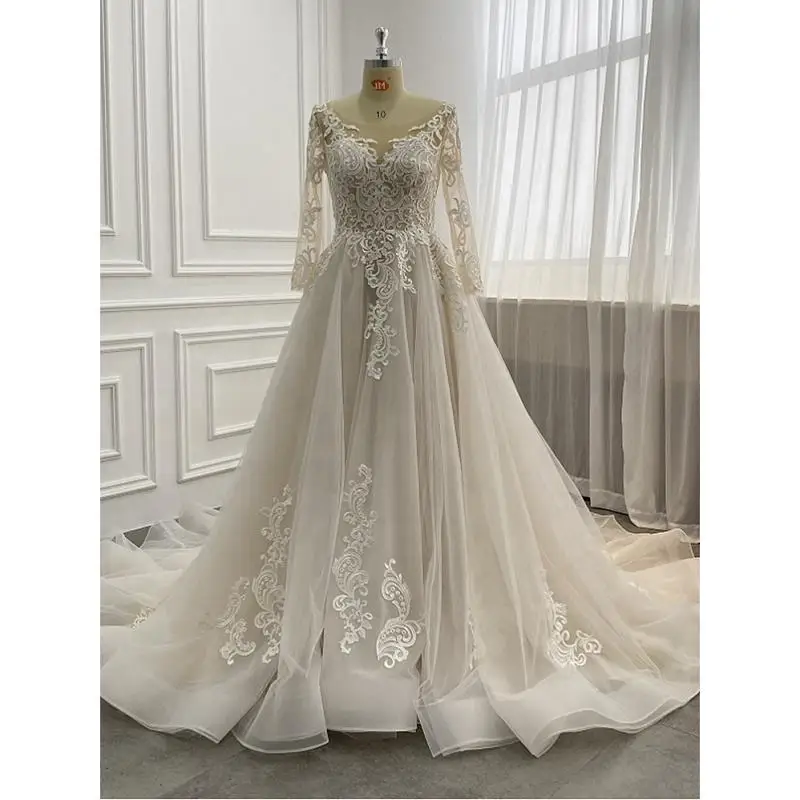 Lace Appliques Tulle A-Line Wedding Dresses Chapel Train Custom Made Floor-Length Long Sleeves Scoop Bridal Gowns
Lace Appliques Tulle A-Line Wedding Dresses Chapel Train Custom Made Floor-Length Long Sleeves Scoop Bridal Gowns