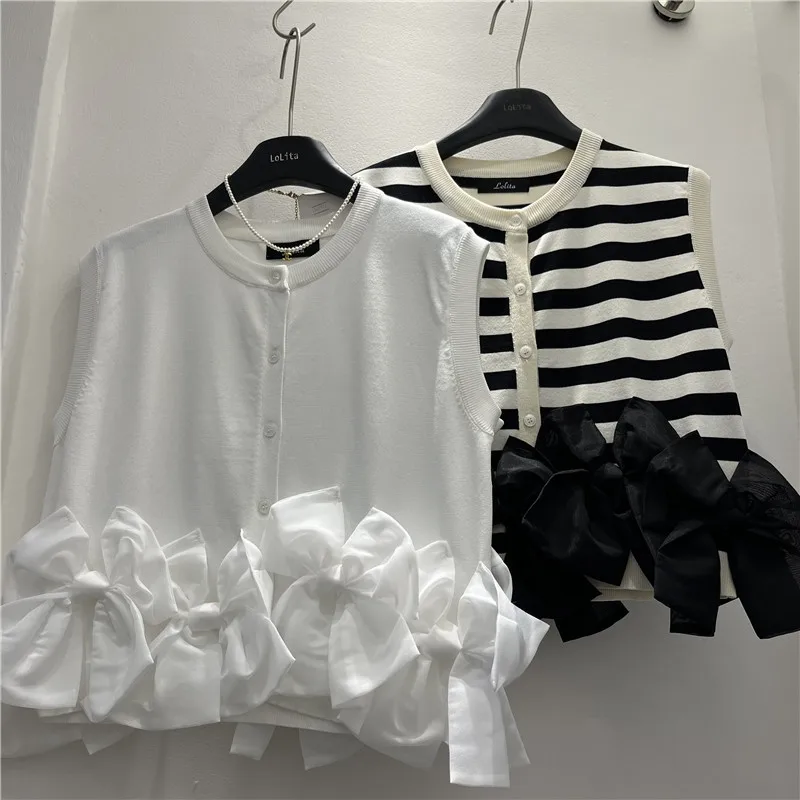 Summer New Heavy Embroidery Knot Striped Sleeveless Knitted Sweater Women's round Neck Vest Jacket Top Luxury Style
Summer New Heavy Embroidery Knot Striped Sleeveless Knitted Sweater Women's round Neck Vest Jacket Top Luxury Style