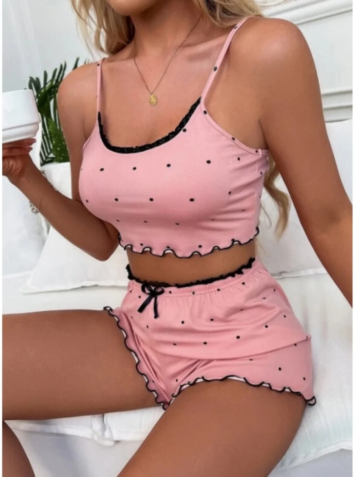 Women's Summer Pajamas Set Sleepwear Shorts Nightgown Casual Comfortable Lightweight round Neck Short Sleeve Home Clothes
Women's Summer Pajamas Set Sleepwear Shorts Nightgown Casual Comfortable Lightweight round Neck Short Sleeve Home Clothes