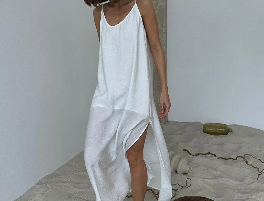 2026 Spring and Summer Suspender Nightdress Long Skirt One-piece Pajamas Comfortable and Loose Women's Loungewear
2026 Spring and Summer Suspender Nightdress Long Skirt One-piece Pajamas Comfortable and Loose Women's Loungewear
