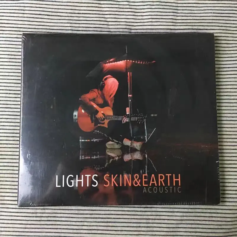CD July 12, 2019 Skin&Earth Acoustic: LIGHTS' Self-Recorded & Produced Unplugged Album Revealing The Raw Soul of Her Songs
CD July 12, 2019 Skin&Earth Acoustic: LIGHTS' Self-Recorded & Produced Unplugged Album Revealing The Raw Soul of Her Songs