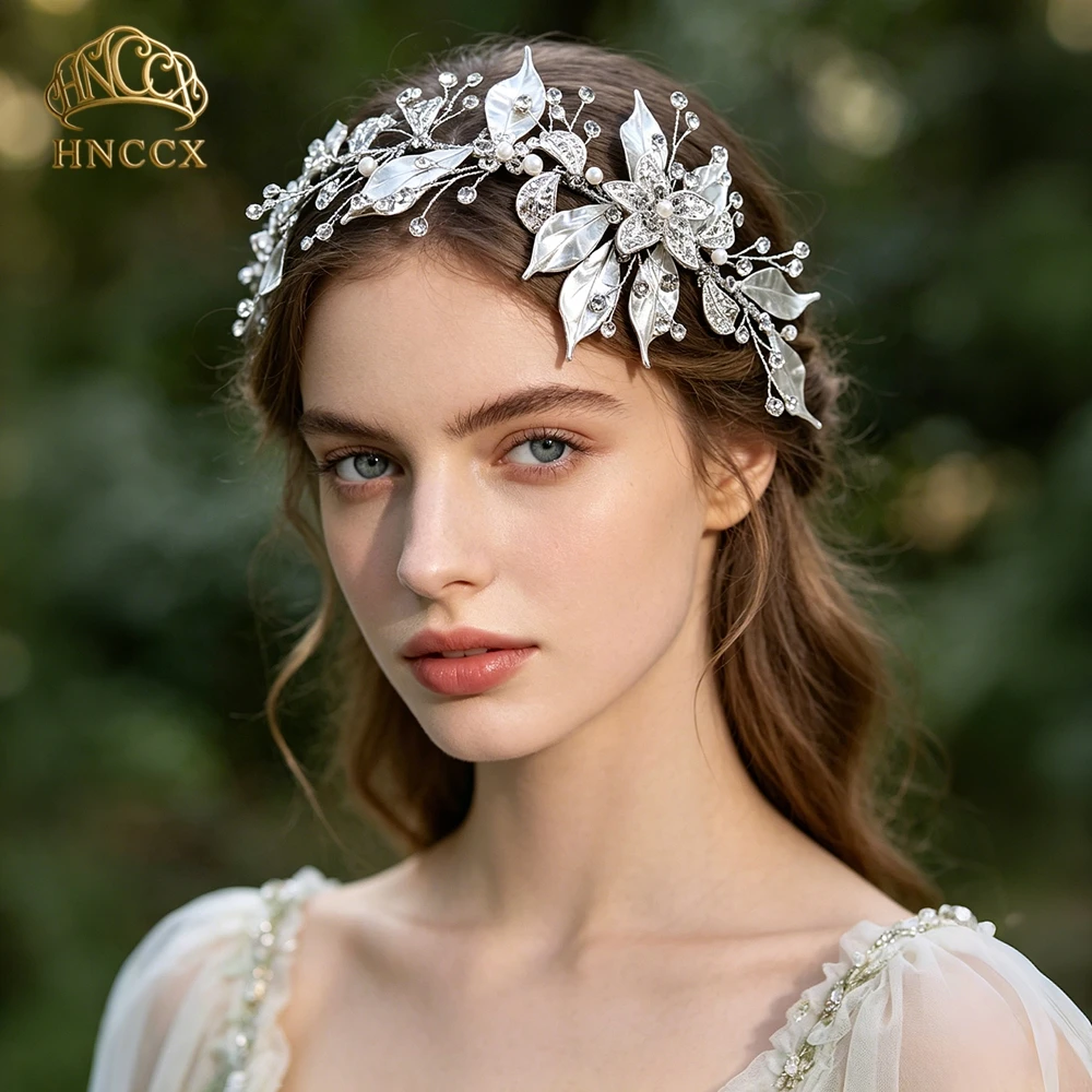 HNCCX Boho Silver Color Alloy Leaf Headband Pearl Rhinestone Outdoor Wedding Women Headpieces Fashion Hair Accessories HP299
HNCCX Boho Silver Color Alloy Leaf Headband Pearl Rhinestone Outdoor Wedding Women Headpieces Fashion Hair Accessories HP299