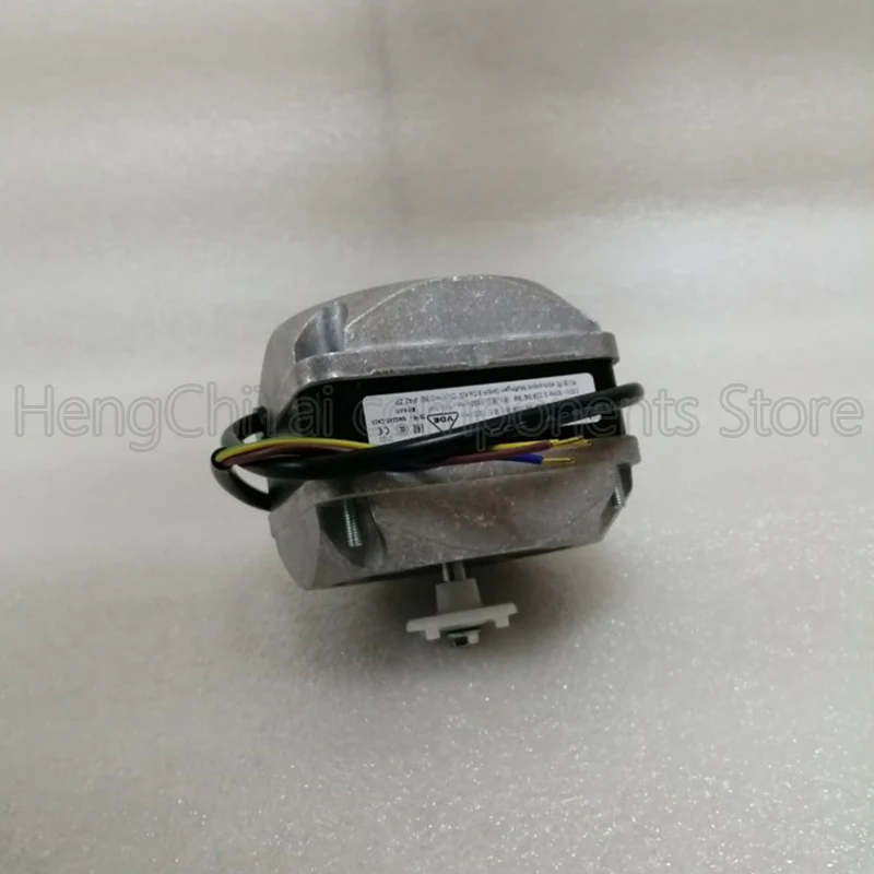 Original 100% Working M2E042-CA01-24 M2E042-CA33-26 M2E042-CA03-15 cooling fan
Original 100% Working M2E042-CA01-24 M2E042-CA33-26 M2E042-CA03-15 cooling fan