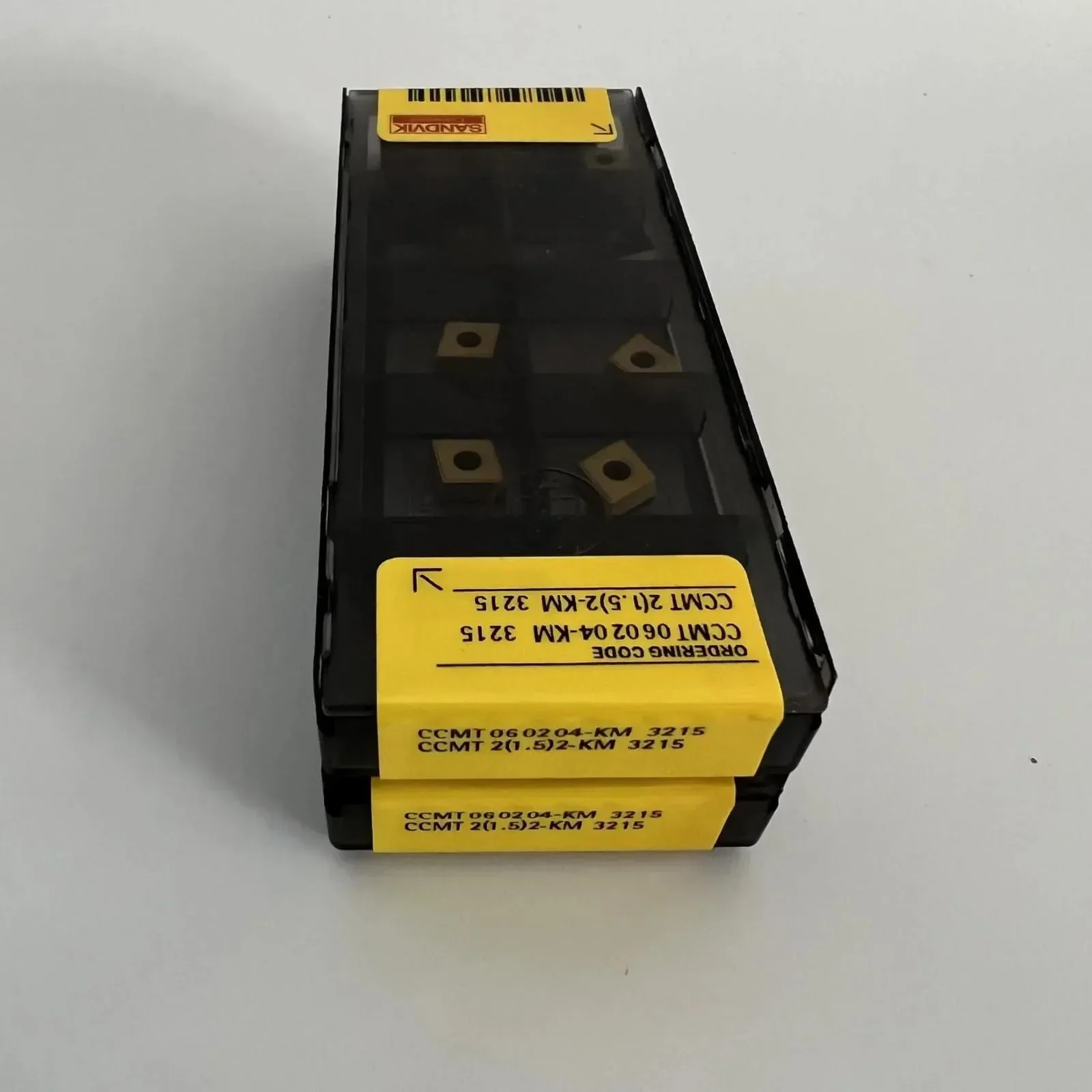 SANDVIK-Coromant / CCMT060204-KM 3215 / 10 шт.
SANDVIK-Coromant / CCMT060204-KM 3215 / 10 шт.