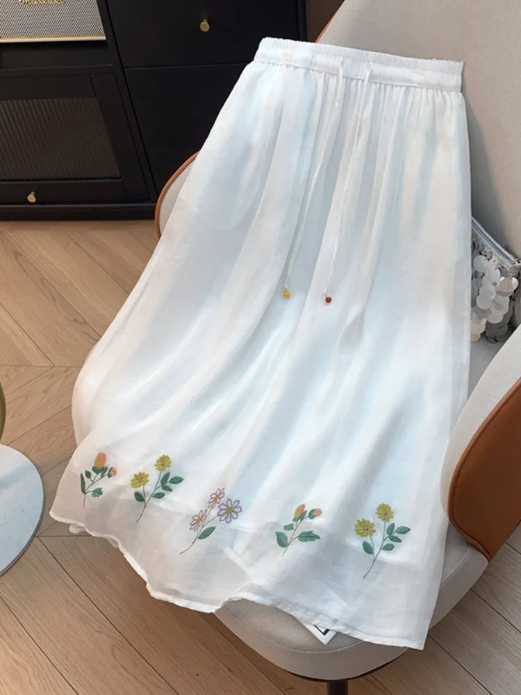 High-End Artistic Embroidered Flax Double Layer Midi A-Line Skirt Women's Summer Elastic Waist Belted Casual Skirts
High-End Artistic Embroidered Flax Double Layer Midi A-Line Skirt Women's Summer Elastic Waist Belted Casual Skirts