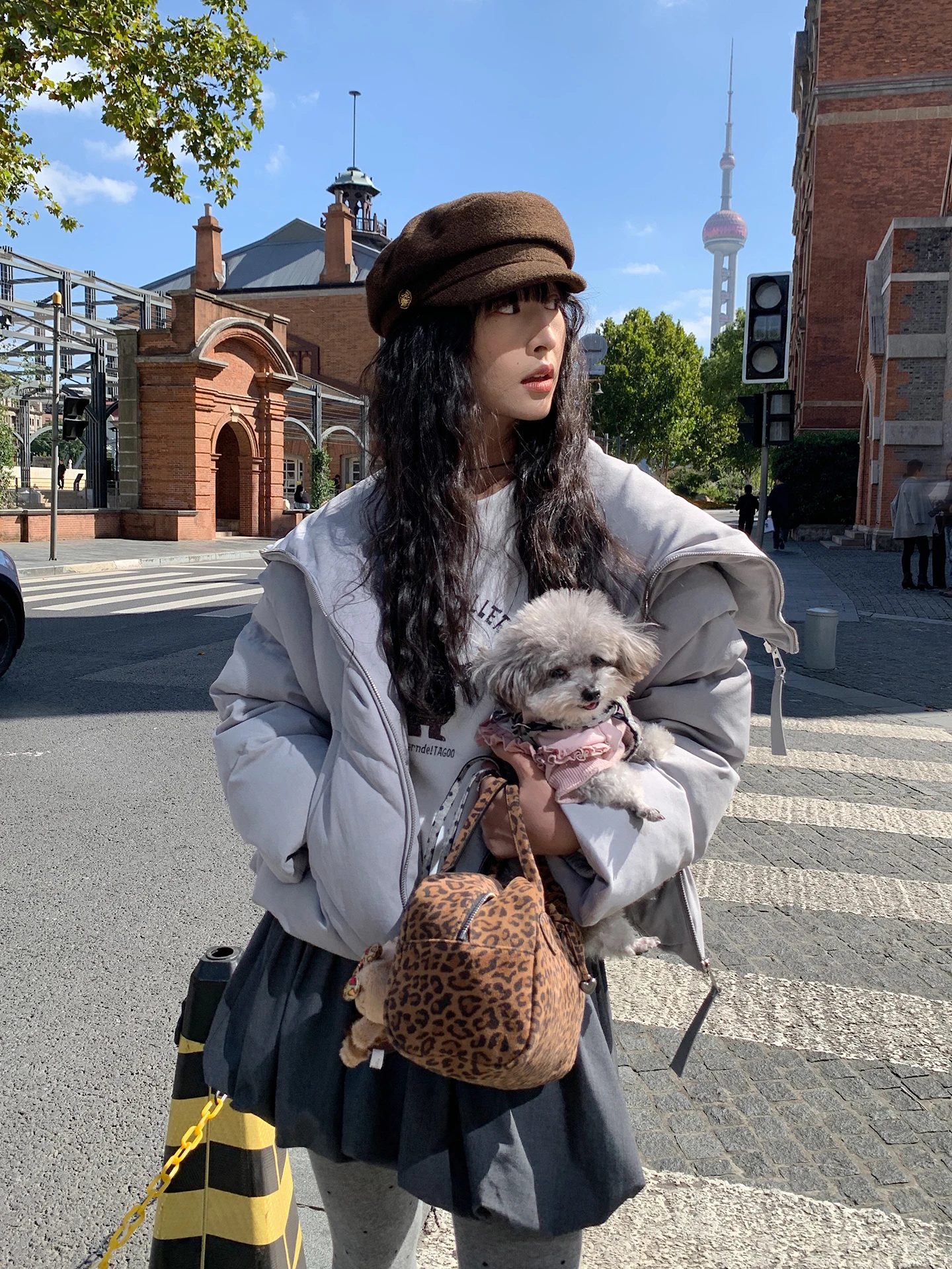 Soloki Korean Sle ort Puffer Jaet Loose Fit Thiened Navy Collar Warmth White Du down Coat Ladies Faion Winter Coat
Soloki Korean Sle ort Puffer Jaet Loose Fit Thiened Navy Collar Warmth White Du down Coat Ladies Faion Winter Coat