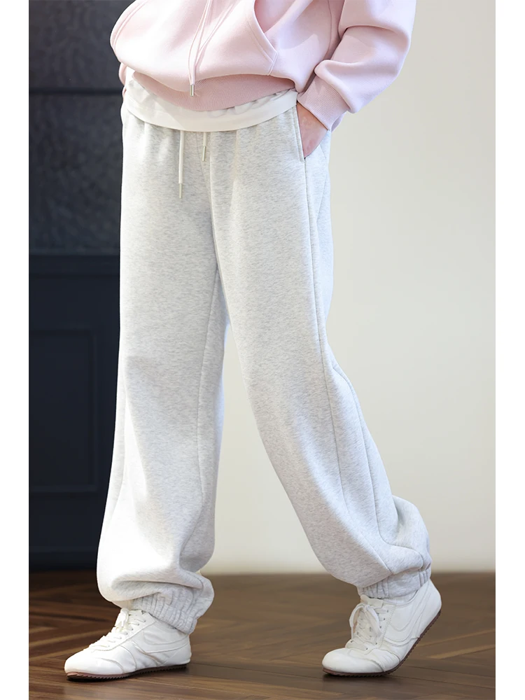 Утепленные флисовые спортивные брюки с высокой талией для женщин, свободные повседневные штаны для прогулок, новинка зимы
Утепленные флисовые спортивные брюки с высокой талией для женщин, свободные повседневные штаны для прогулок, новинка зимы