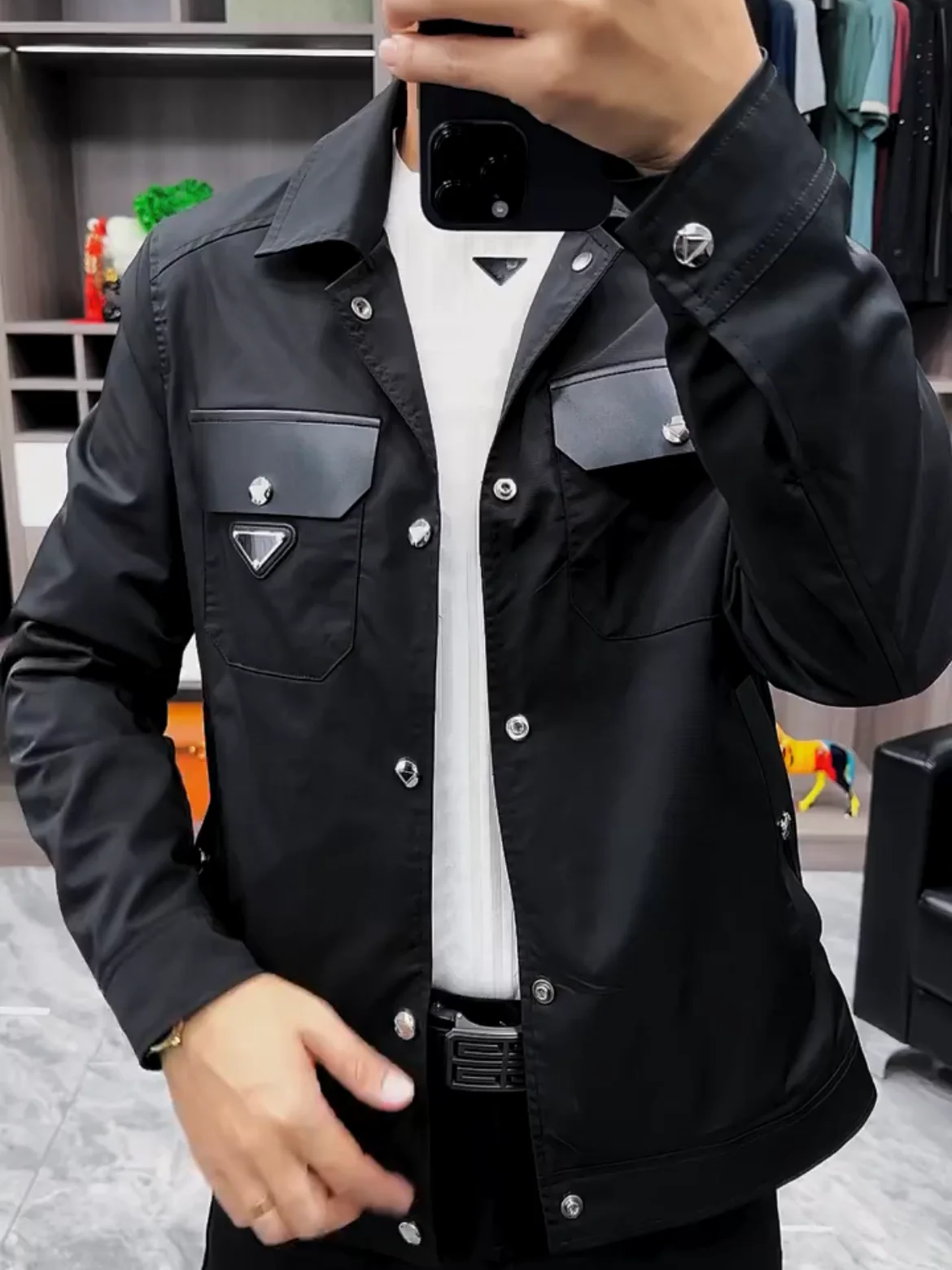 Men's Autumn New Leather Patchwork Lapel Jaet Luxury Casual Busin Double-Sided Long Sve Coat Youth Faion Slim Fit
Men's Autumn New Leather Patchwork Lapel Jaet Luxury Casual Busin Double-Sided Long Sve Coat Youth Faion Slim Fit