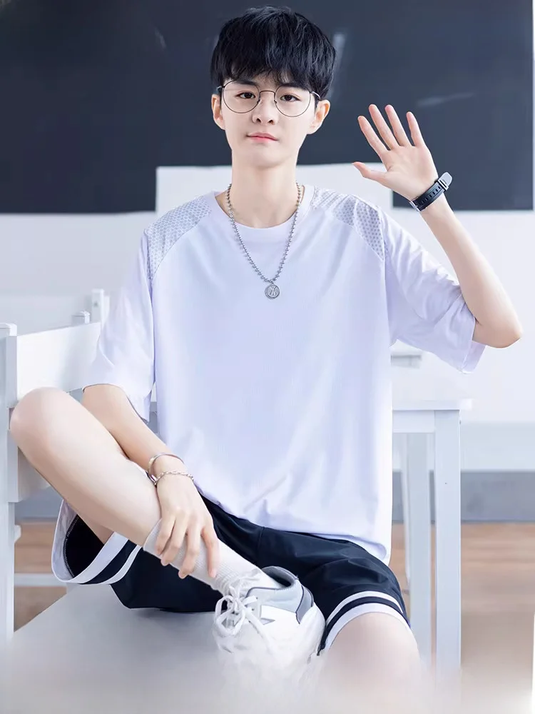 Мужской спортивный комплект из ледяного шелка с быстрым высыханием, летний, 2025, новый тренд, для студентов, для бега, повседневная летняя одежда, полиэстер
Мужской спортивный комплект из ледяного шелка с быстрым высыханием, летний, 2025, новый тренд, для студентов, для бега, повседневная летняя одежда, полиэстер