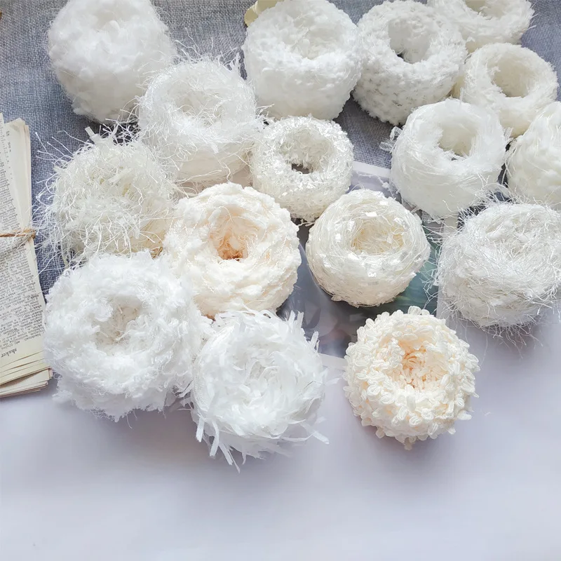 20g White Series Knitting Wool Wiring Single Line Mohair Milk Cotton Butterfly Net Bean Ball Characteristic DIY Wool Cotton Yarn
20g White Series Knitting Wool Wiring Single Line Mohair Milk Cotton Butterfly Net Bean Ball Characteristic DIY Wool Cotton Yarn