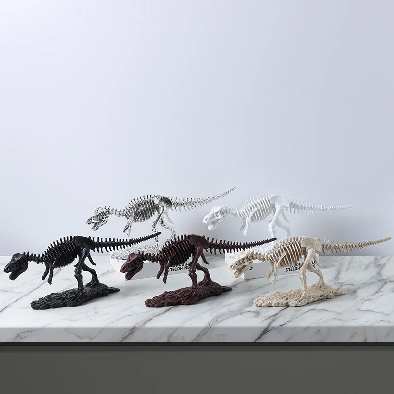 American Retro Style Realistic Dinosaur Tyrannosaurus Rex Fossil Specimen Skeleton Display Teaching Aid Ornament Resin Home Deco
American Retro Style Realistic Dinosaur Tyrannosaurus Rex Fossil Specimen Skeleton Display Teaching Aid Ornament Resin Home Deco